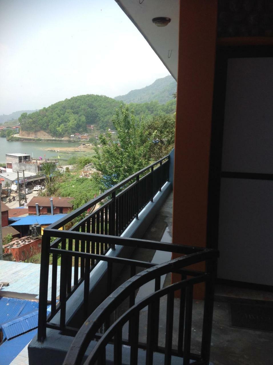 Hotel Direction Pokhara Ngoại thất bức ảnh