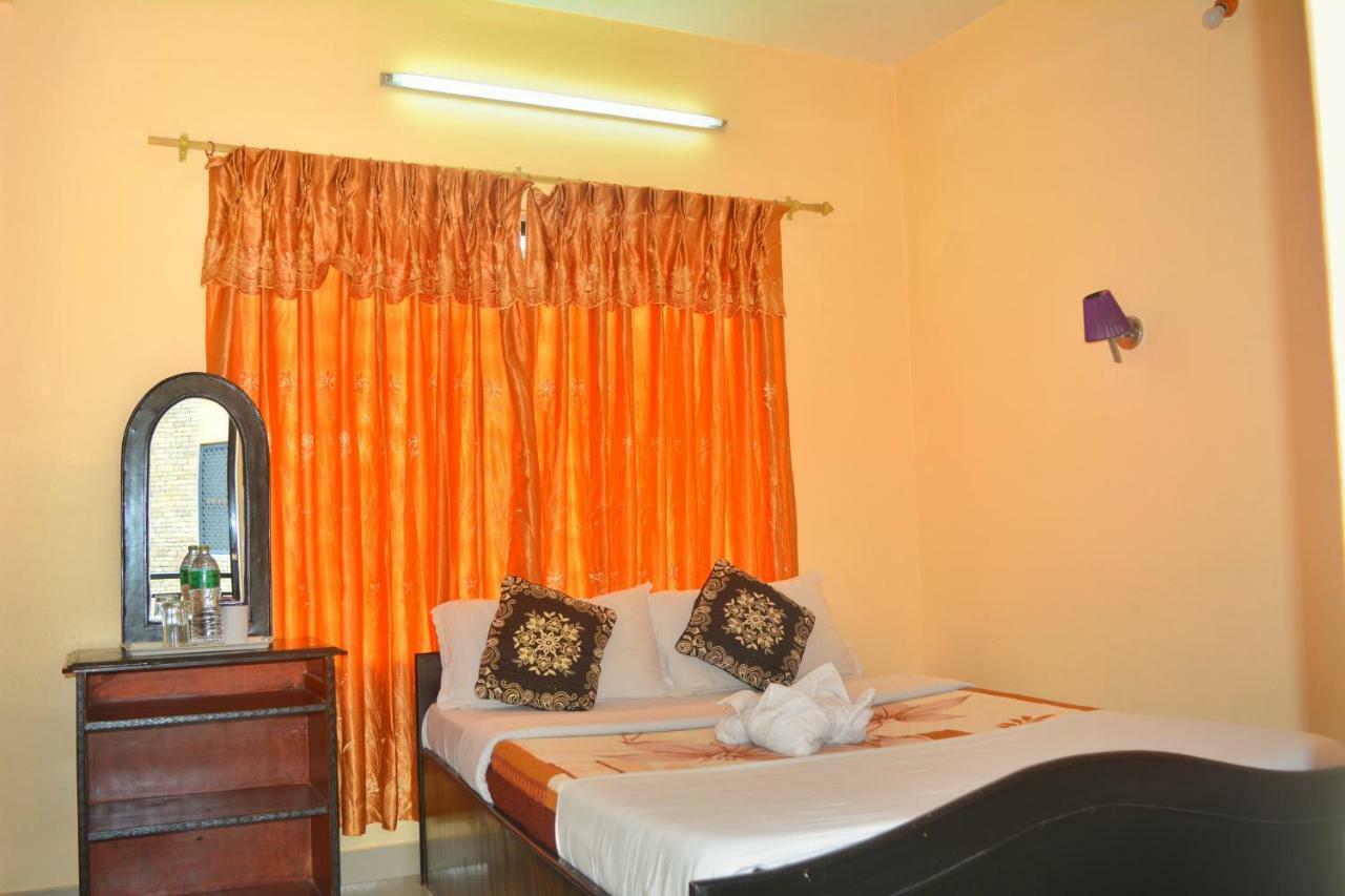 Hotel Direction Pokhara Ngoại thất bức ảnh