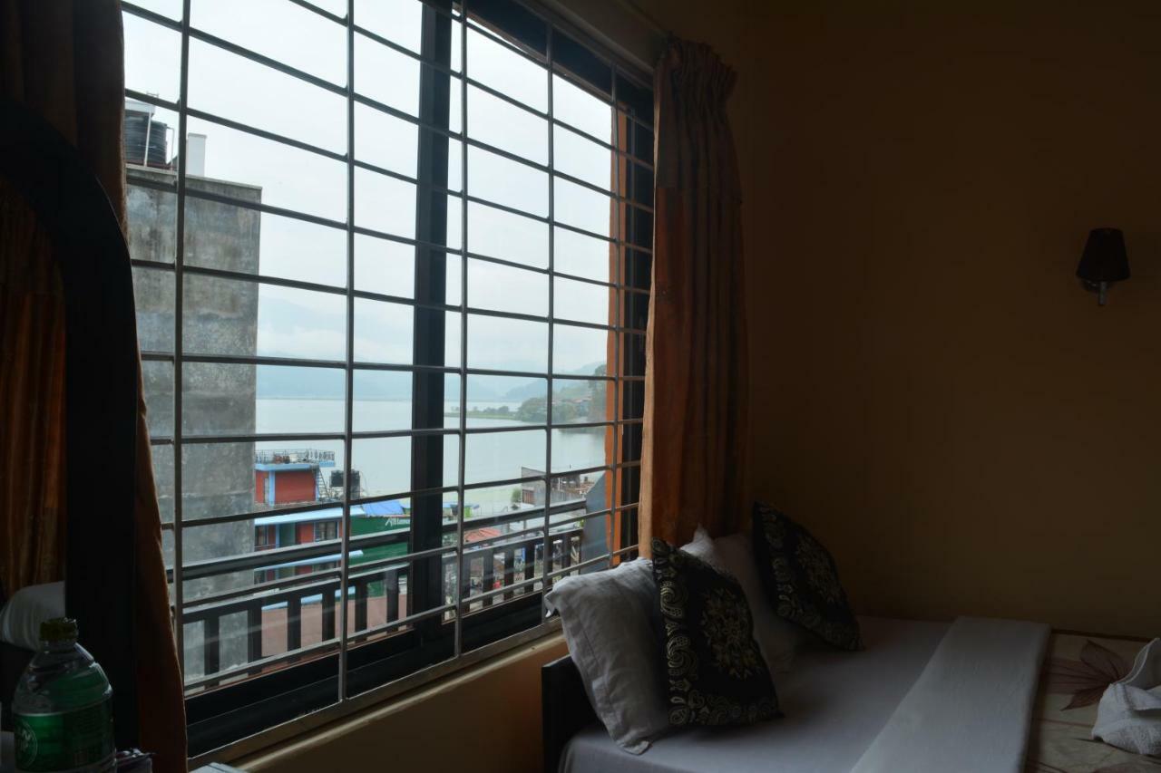 Hotel Direction Pokhara Ngoại thất bức ảnh