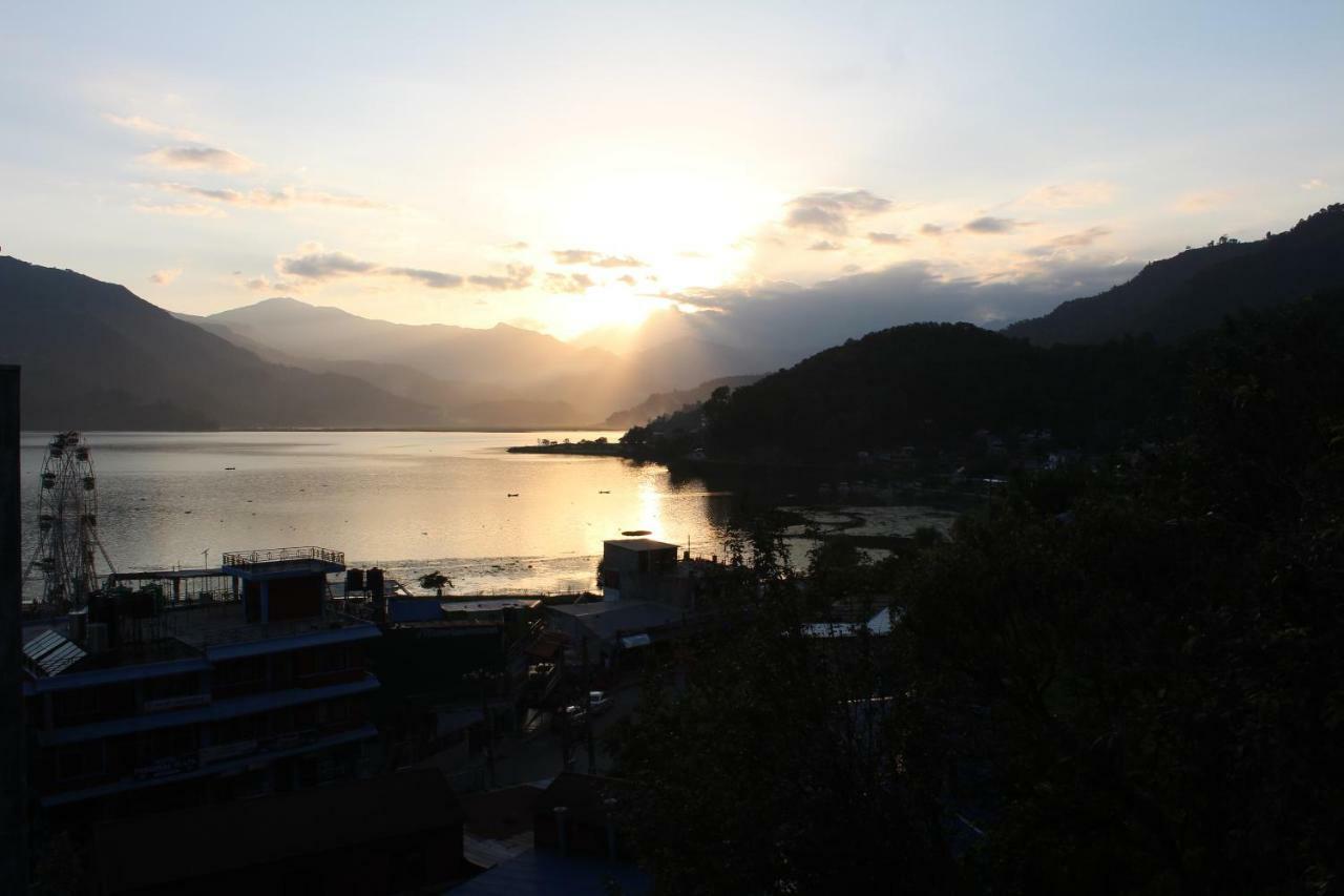 Hotel Direction Pokhara Ngoại thất bức ảnh