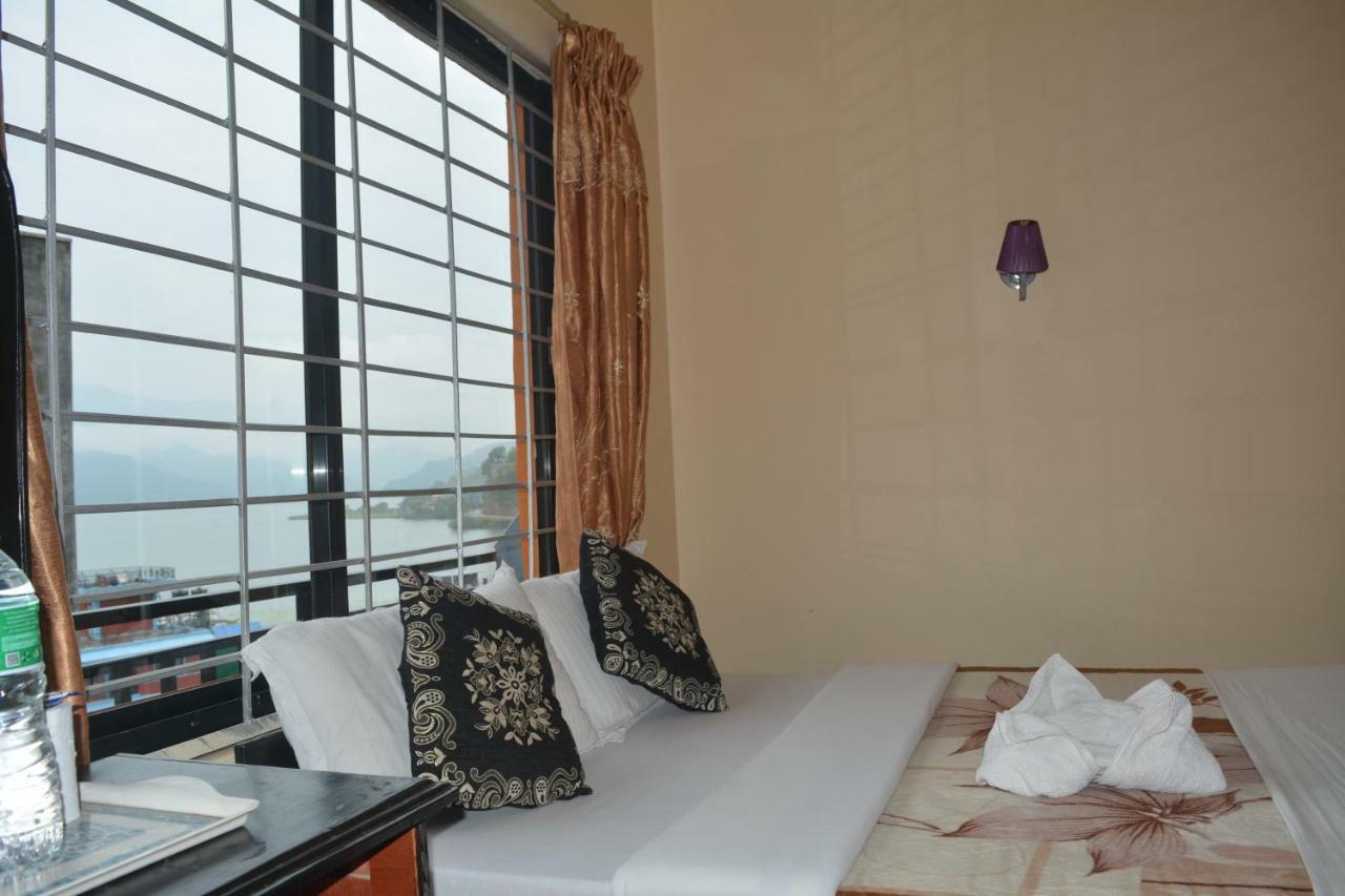 Hotel Direction Pokhara Ngoại thất bức ảnh
